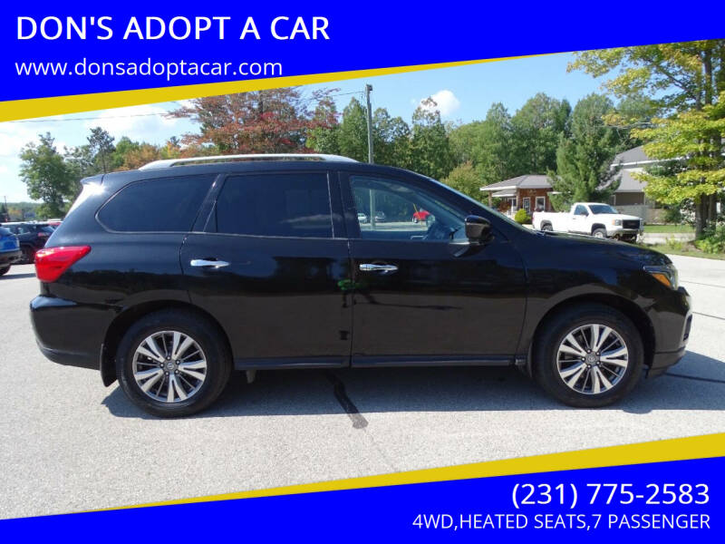 2019 Nissan Pathfinder SV Tech's photo