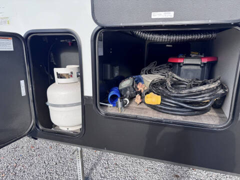 2024 Forest River ARTIC WOLF