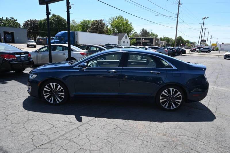 2017 Lincoln MKZ Select