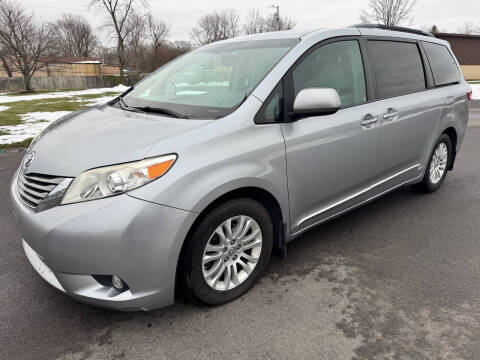 2016 Toyota Sienna for sale at Lulu Cars in Indianapolis IN