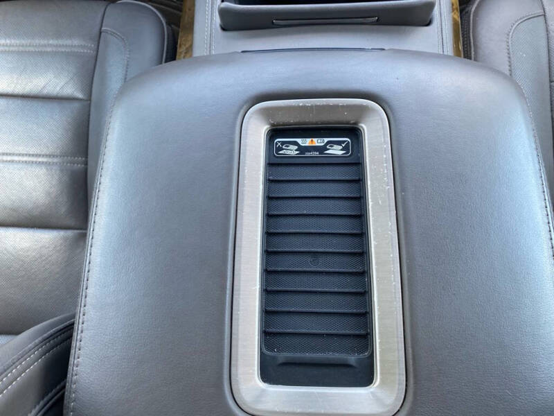 2017 GMC Yukon XL Denali