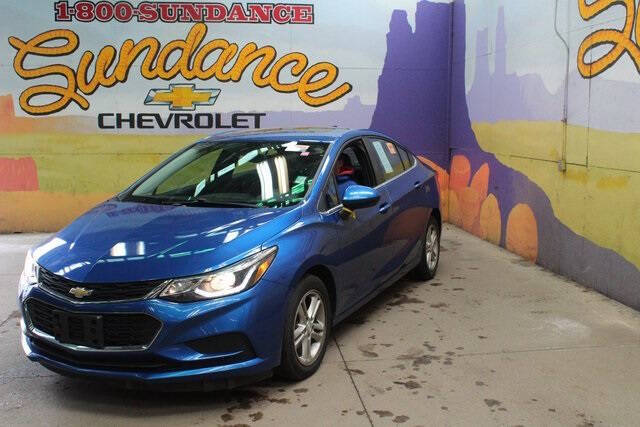 Used 2017 Chevrolet Cruze LT with VIN 3G1BE5SM5HS568331 for sale in Grand Ledge, MI