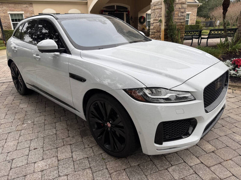 2018 Jaguar F-PACE S's photo