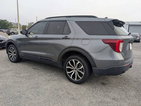 2022 Ford Explorer ST-Line
