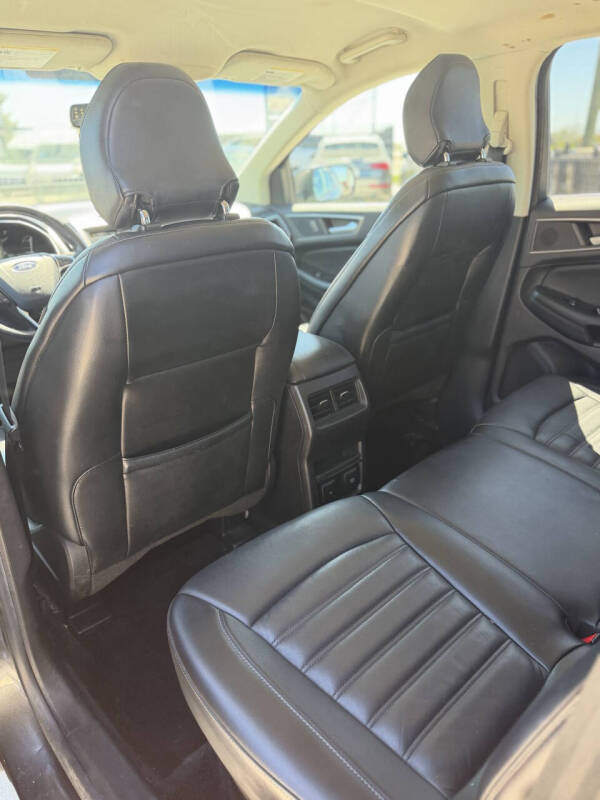 2017 Ford Edge SEL