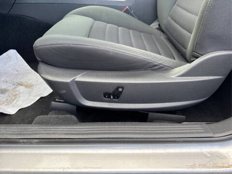 2010 Dodge Challenger SE