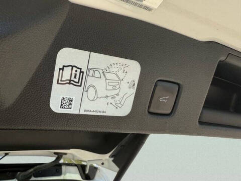 2020 Ford Escape Hybrid Titanium