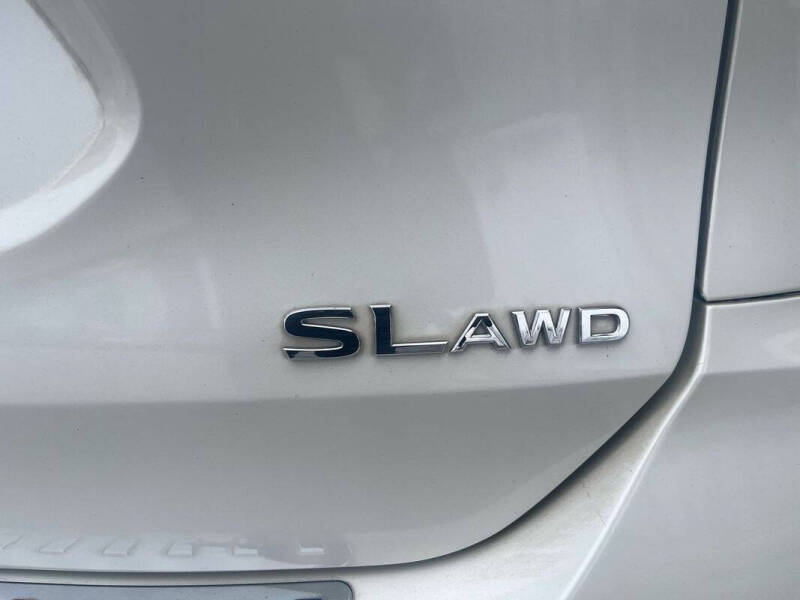 2019 Nissan Rogue SL