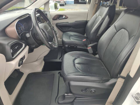 2019 Chrysler Pacifica Touring L