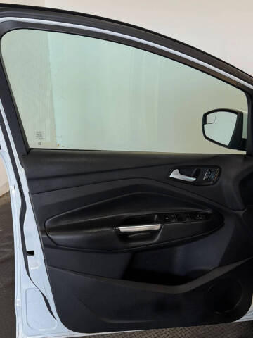 2014 Ford C-MAX Hybrid SE