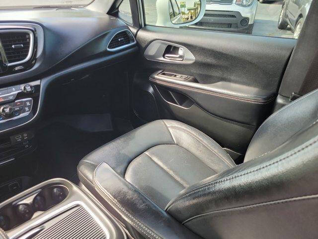 2018 Chrysler Pacifica Touring L Plus