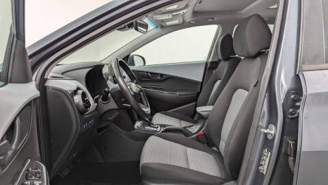 2021 Hyundai Kona SEL Plus