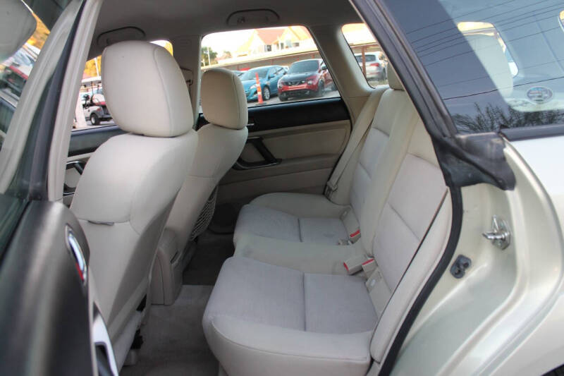 2007 Subaru Outback 2.5i