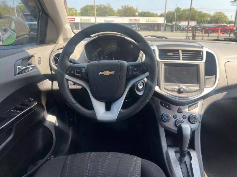 2020 Chevrolet Sonic LT