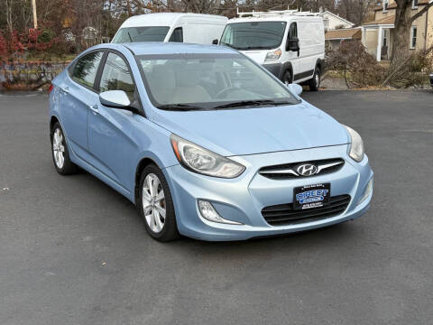 2013 Hyundai Accent GLS