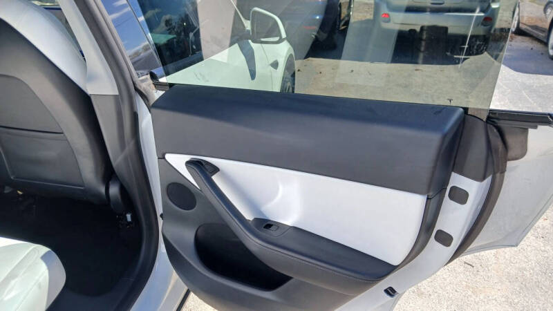 2020 Tesla Model Y Long Range