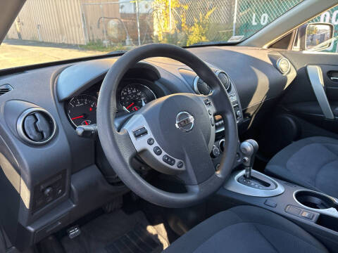 2013 Nissan Rogue SV