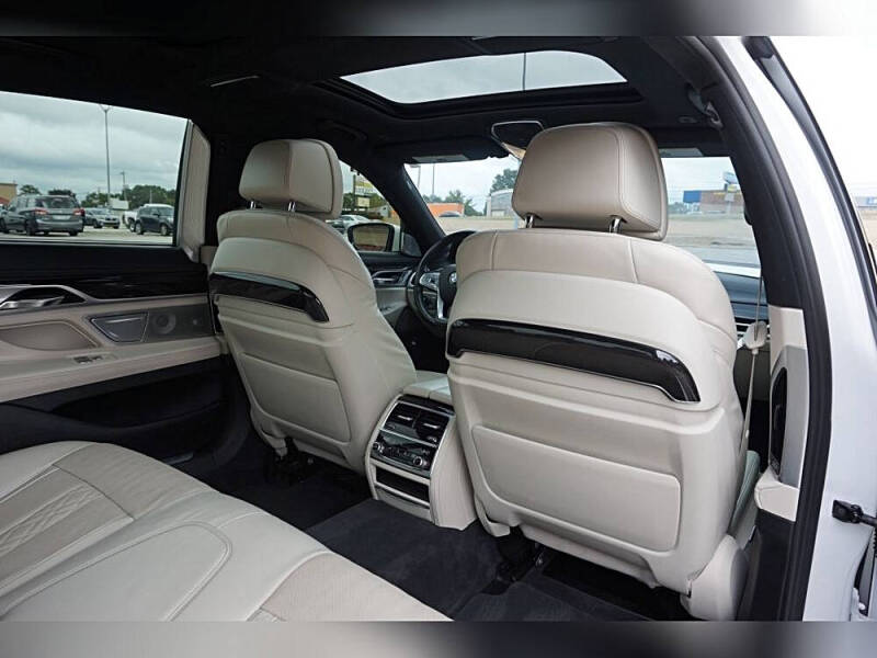 2016 BMW 7 Series 750i xDrive