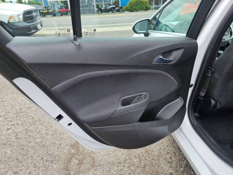 2017 Chevrolet Cruze LT Auto