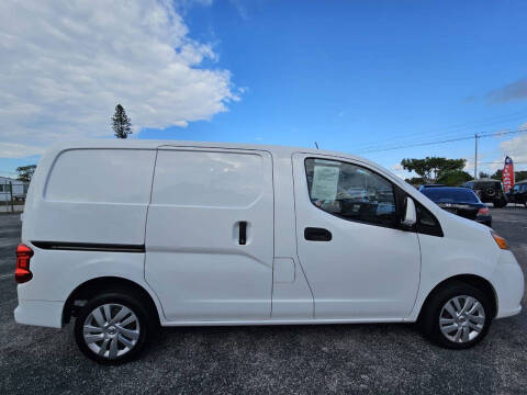 2020 Nissan NV200 SV
