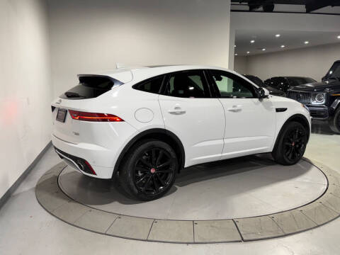 2019 Jaguar E-PACE P300 R-Dynamic SE