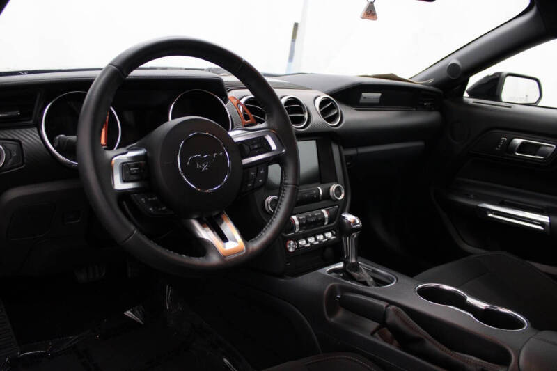 2021 Ford Mustang EcoBoost