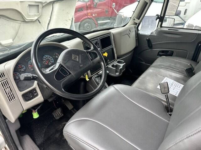 2019 International DuraStar 4300