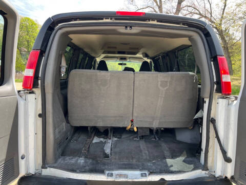 2017 Chevrolet Express LT 2500