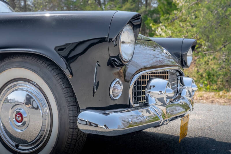 1955 Ford Thunderbird