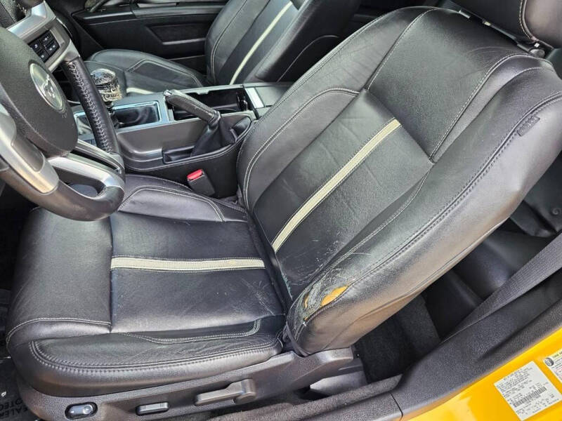 2012 Ford Mustang GT Premium