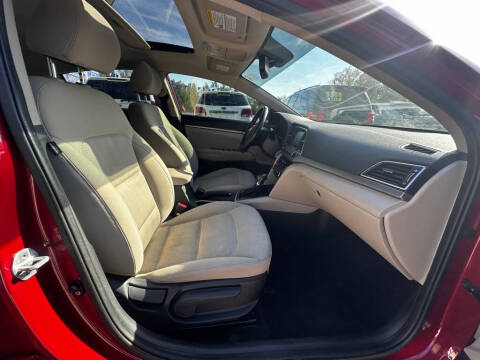 2017 Hyundai Elantra