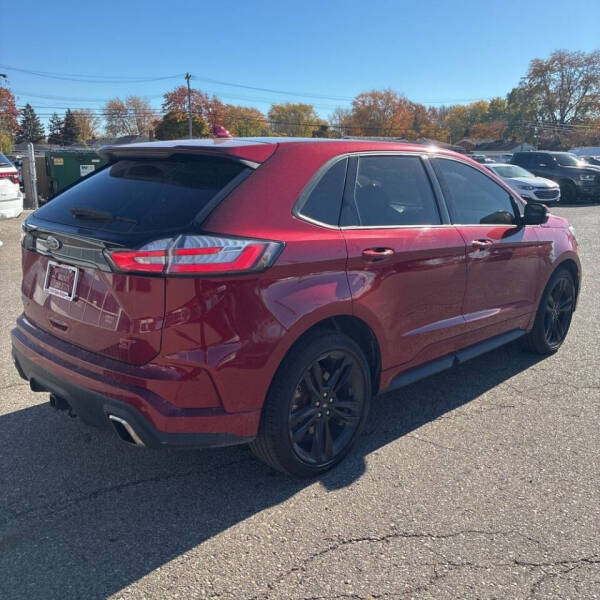 2019 Ford Edge ST