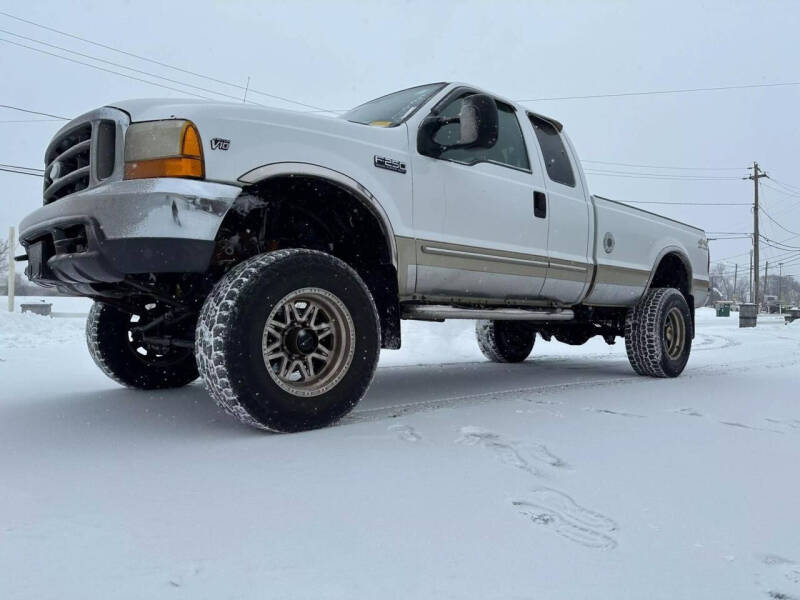 2000 Ford F-250 Super Duty for sale at Glizzy Auto Sales in Barberton OH