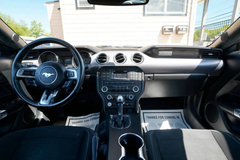 2016 Ford Mustang