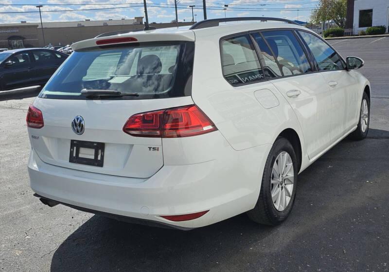 2017 Volkswagen Golf SportWagen TSI S