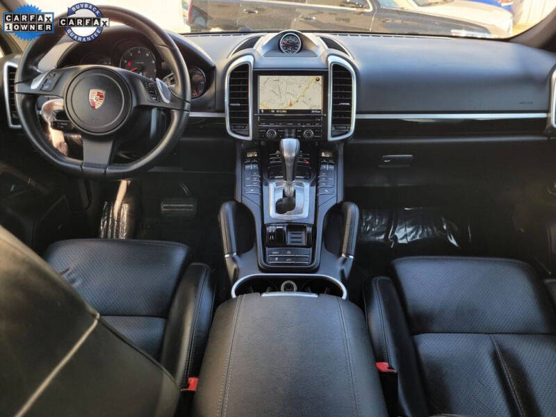 2012 Porsche Cayenne