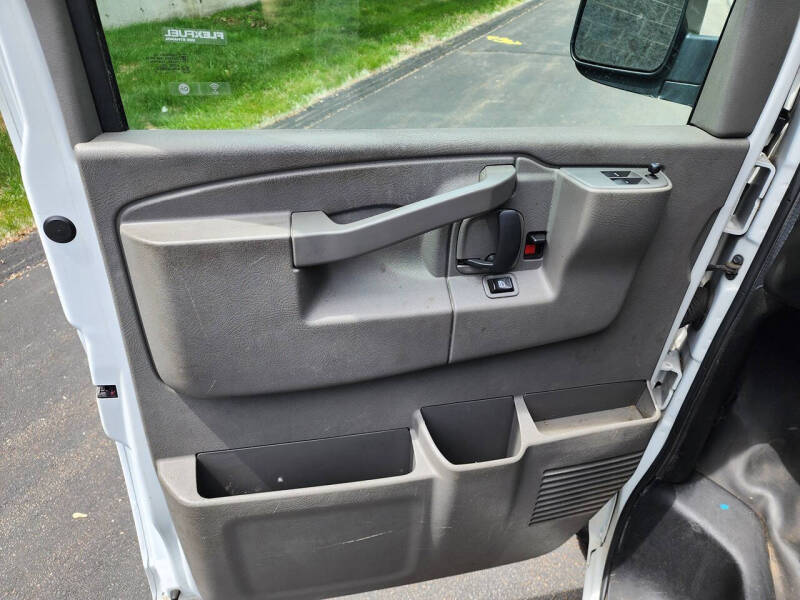 2019 GMC Savana 2500