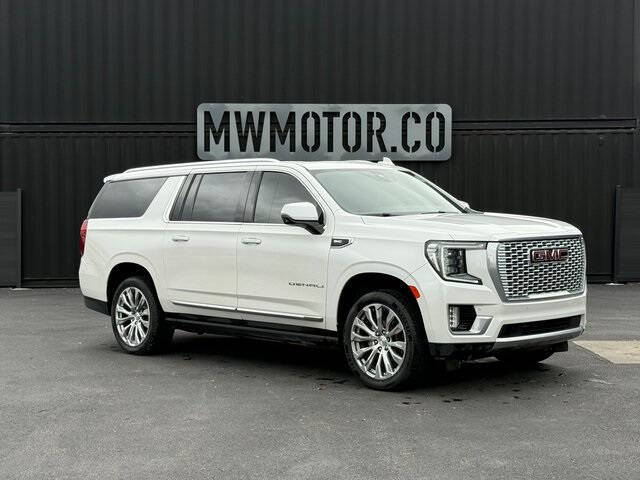 2021 GMC Yukon XL Denali's photo