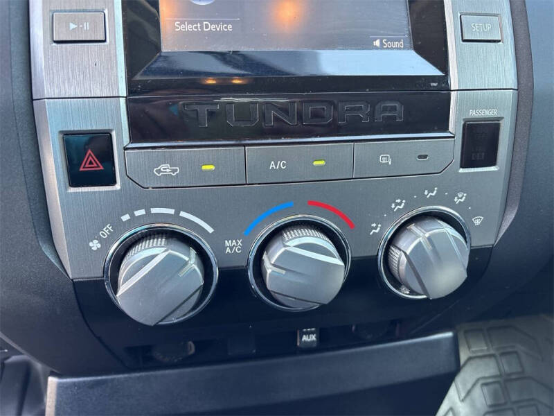 2015 Toyota Tundra SR5