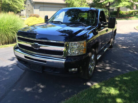 2011 Chevrolet Silverado 1500 for sale at Stuart's Cars in Cincinnati OH