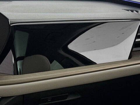 2025 Audi Q5 quattro Premium TFSI