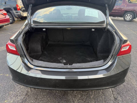 2017 Chevrolet Malibu LS