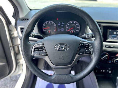 2021 Hyundai Accent SE