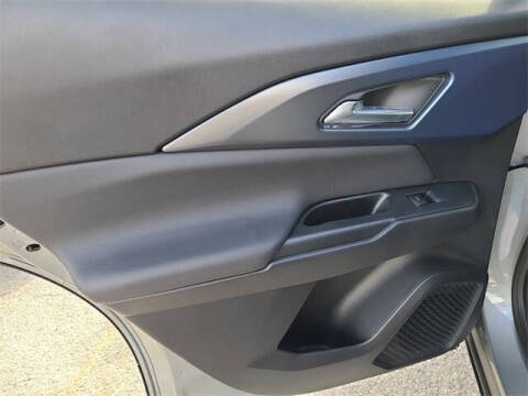 2026 Chevrolet Equinox EV LT 2