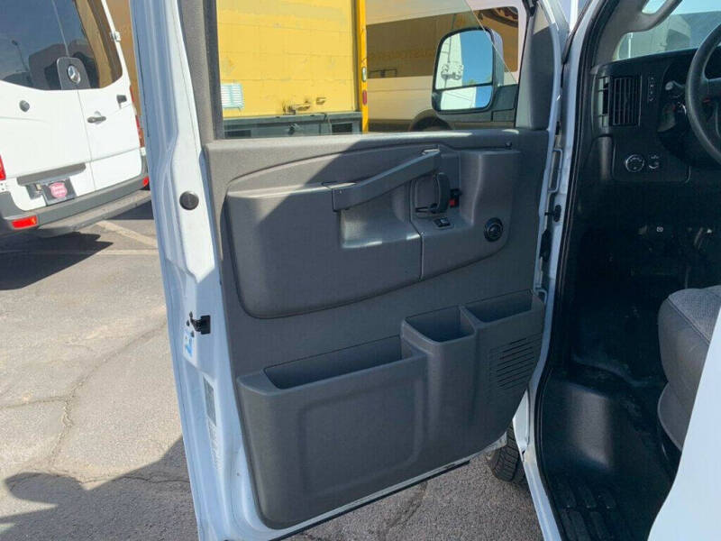 2018 Chevrolet Express 2500