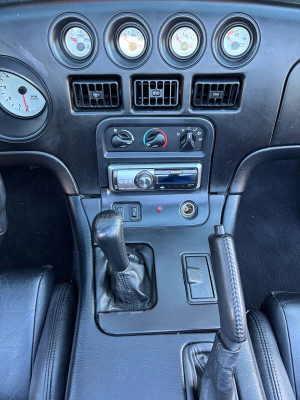 1996 Dodge Viper RT/10