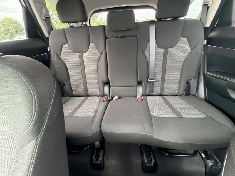 2024 Kia Sorento LX