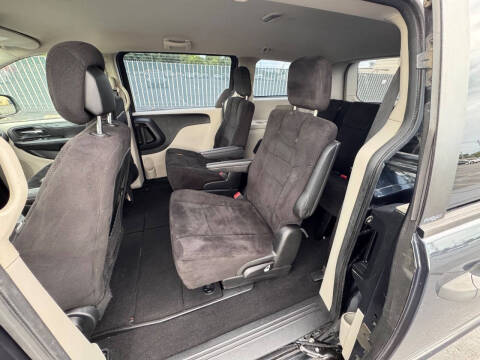 2014 Dodge Grand Caravan SE