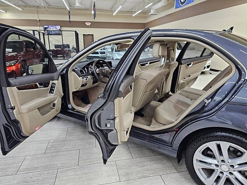 2014 Mercedes-Benz C-Class C 250 Luxury