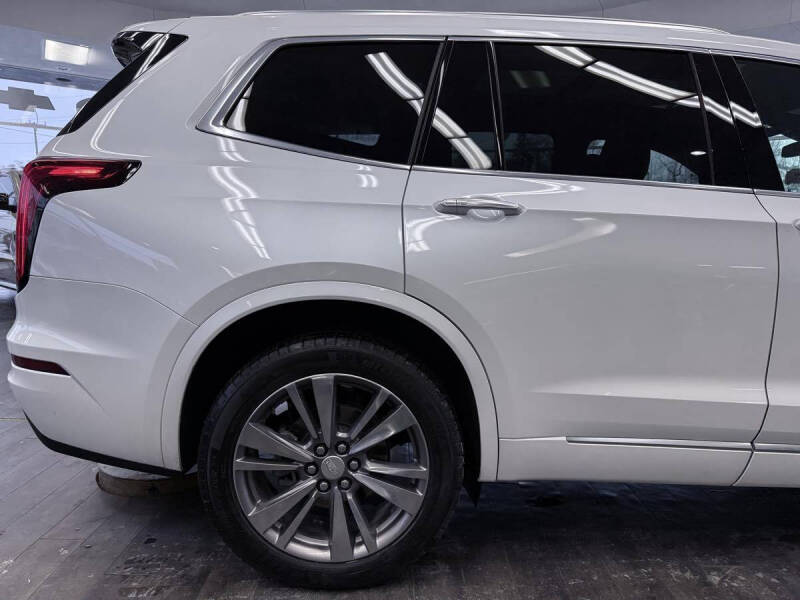 2023 Cadillac XT6 Premium Luxury